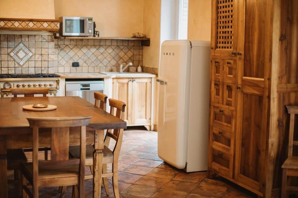 Maison Fumin By Hili Aoste Extérieur photo
